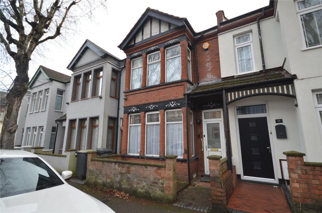Main image of property: Claremont Road, Luton, Bedfordshire, LU4