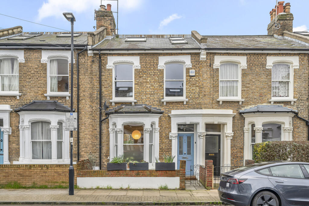Main image of property: Elfort Road, London, N5