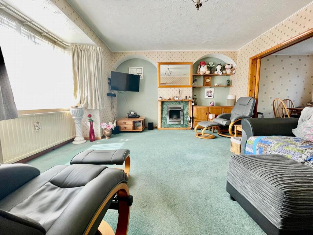 House in Sidcup, Blackfen - View 4