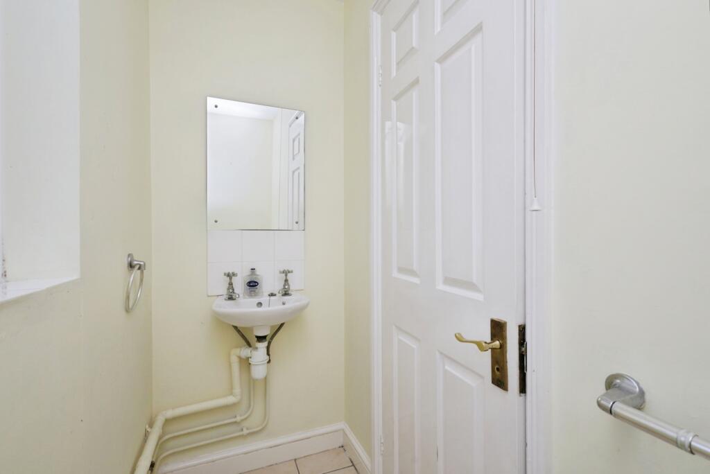 House in Wealden, Heathfield and Waldron - View 5