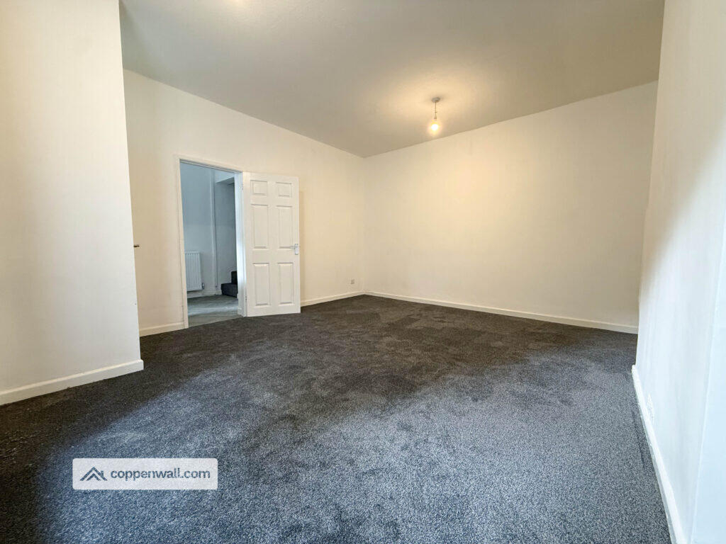 House in Oldham - View 3