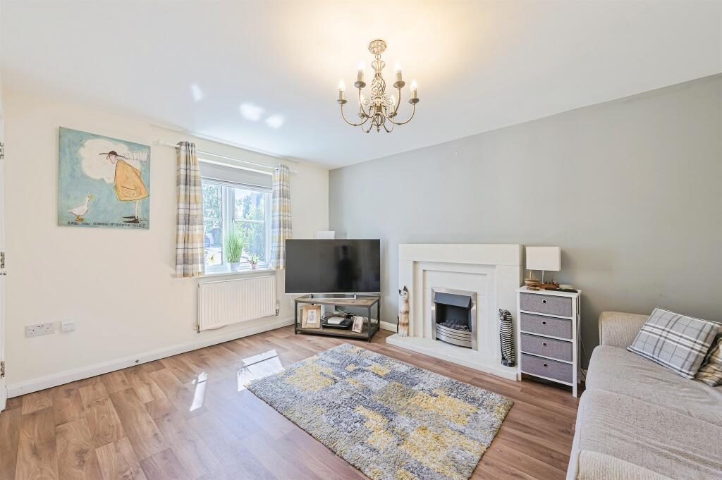 Amington Road, Tamworth - View 6
