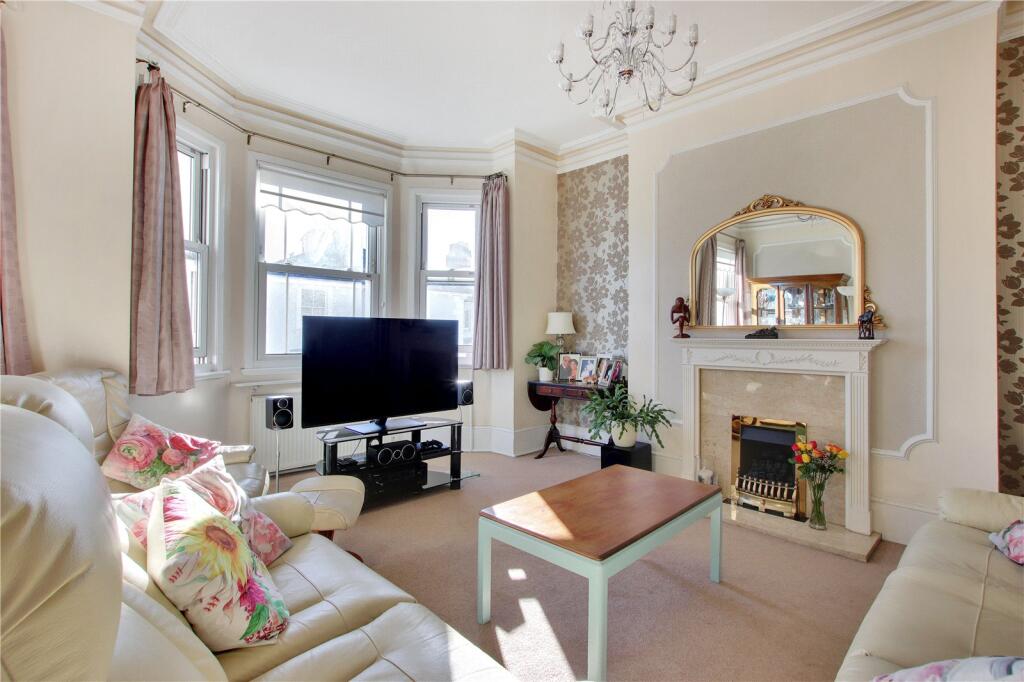 House in Tonbridge - View 3