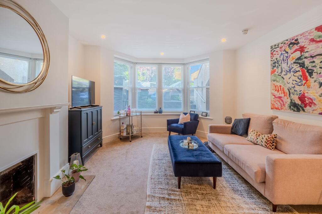 Apartment in Bristol, Clifton - More