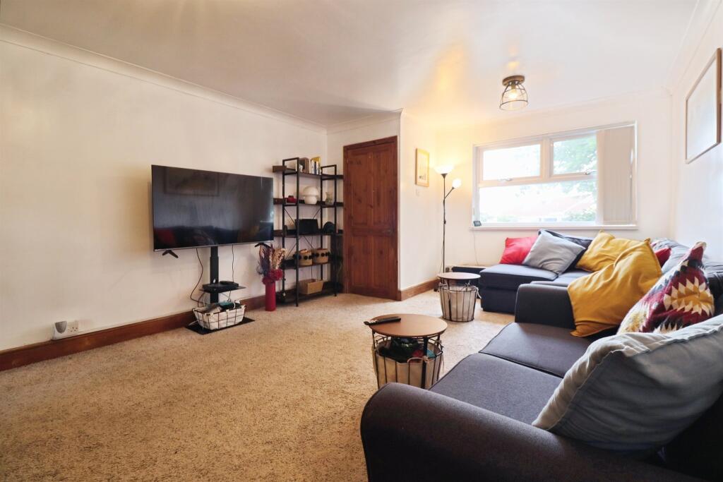 House in Cardiff, Sully and Lavernock - View 5