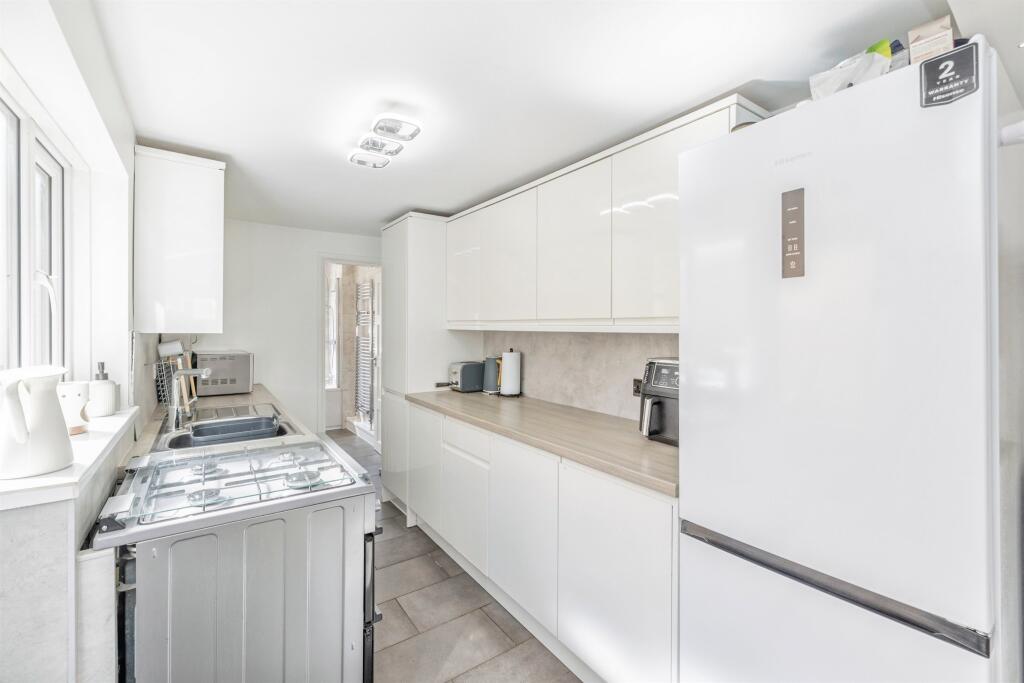 House in Watford - View 4