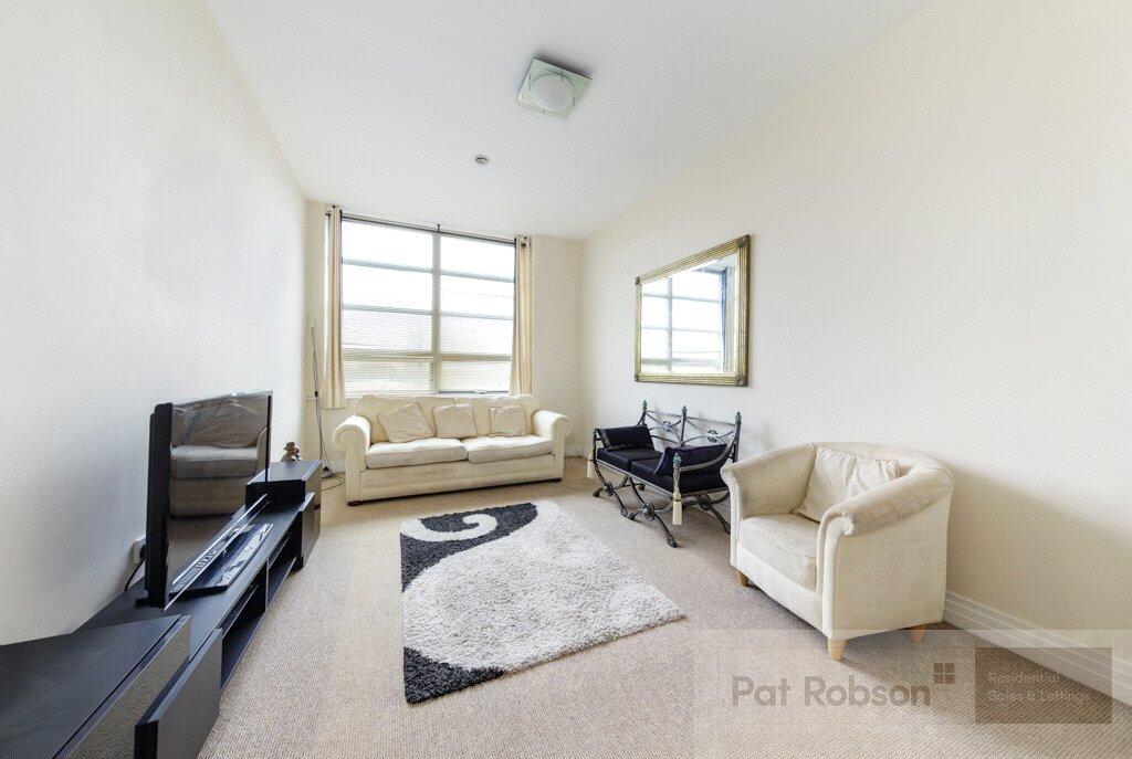 Apartment in Newcastle upon Tyne, Tyne and Wear - View 4