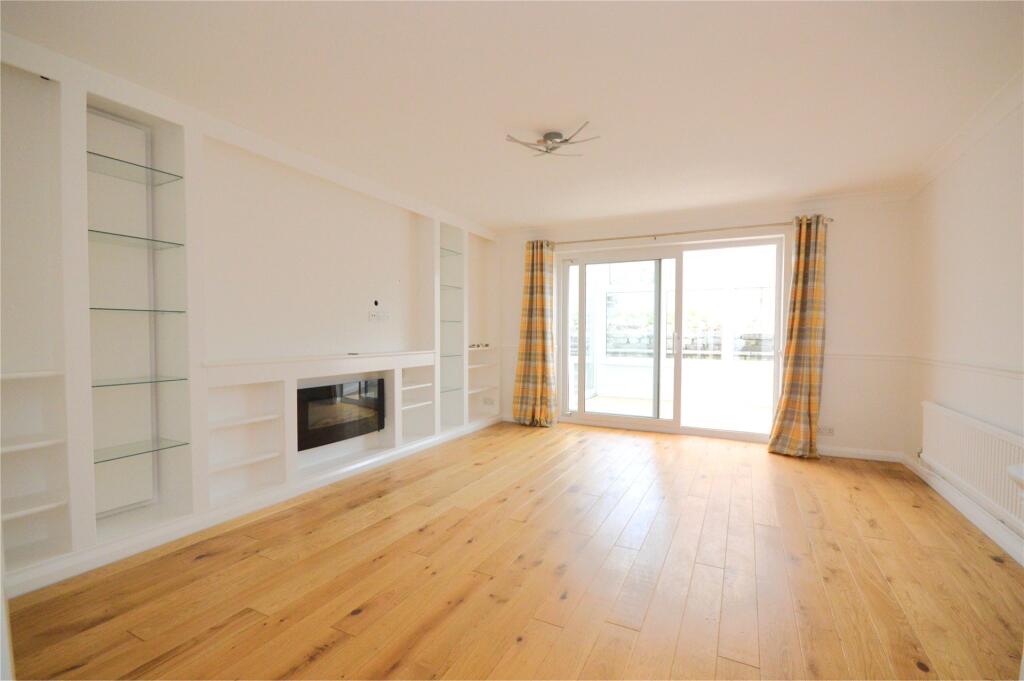 House in Plymouth - View 3