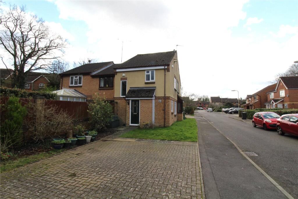 Main image of property: Great Oaks Chase, Chineham, Basingstoke, RG24