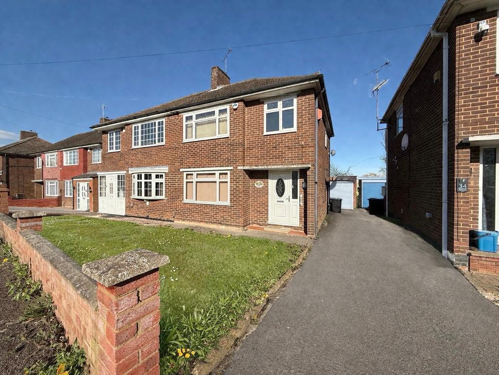 Main image of property: Rossfold Road, Sundon Park, Luton, Bedfordshire, LU3 3HH