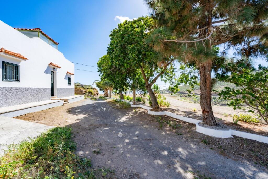 Main image of property: Canary Islands, Tenerife, Arico