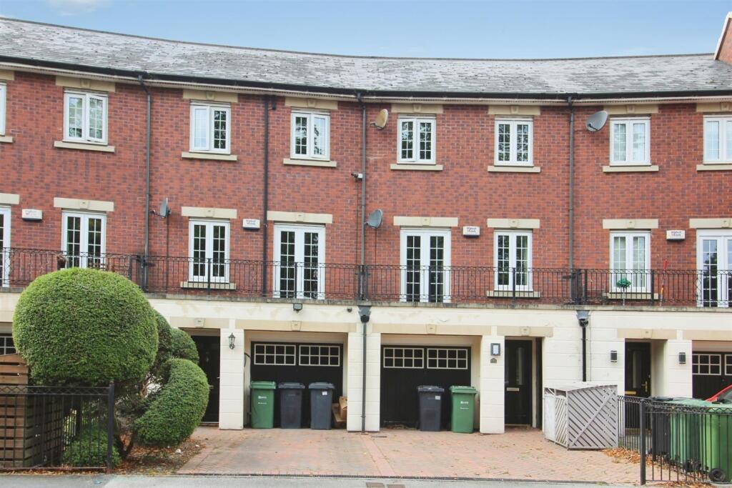 Castle Lodge Avenue, Rothwell, Leeds