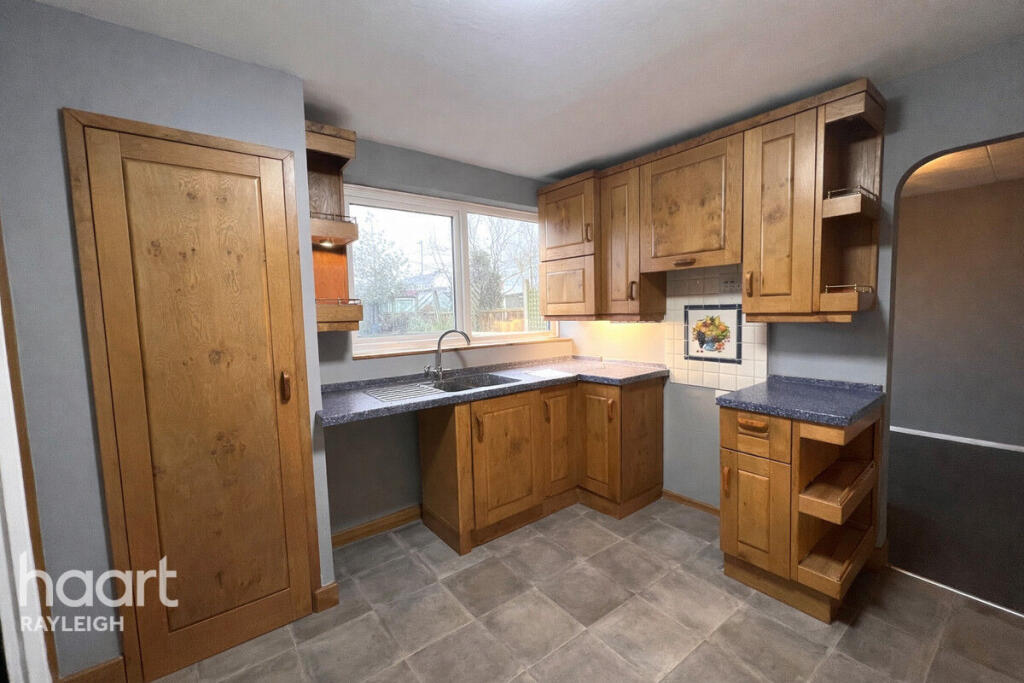 Main image of property: Shepeshall, Basildon