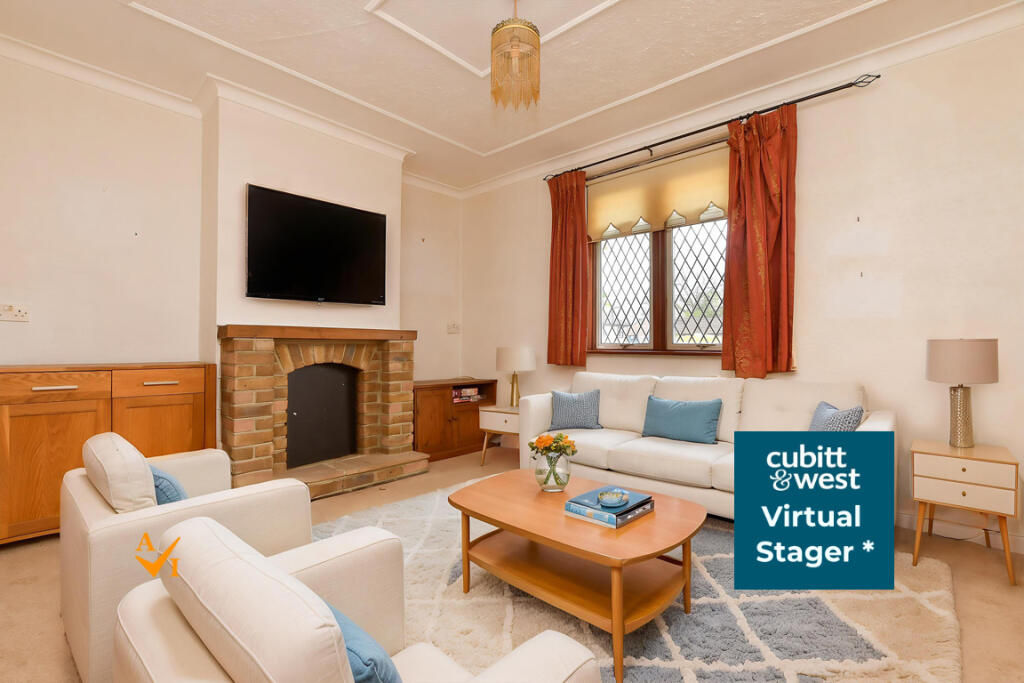 House in Tandridge, Godstone - More