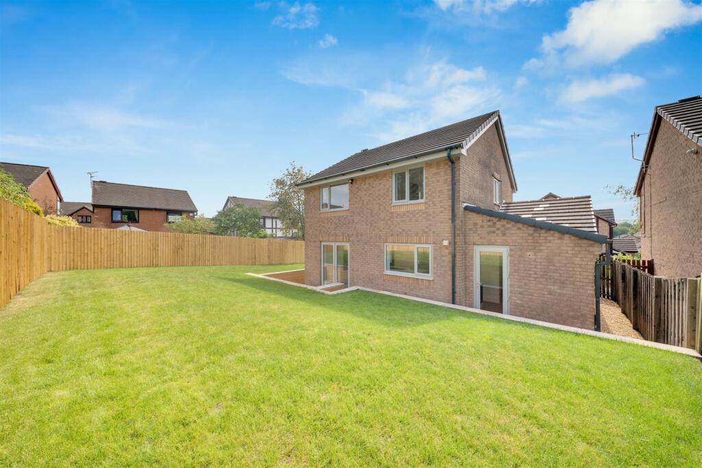 House in Blackburn - View 5