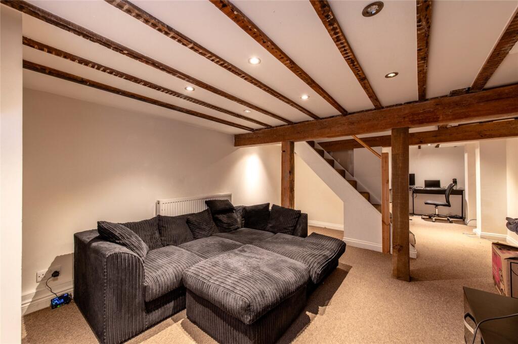 House in Maidstone, Kent - View 5