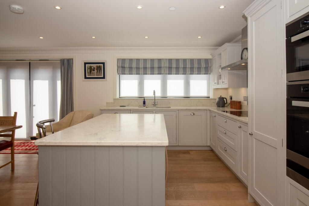 House in Winchester, New Alresford - View 5