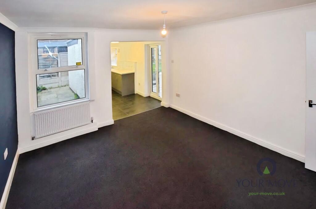 House in Nottingham - View 5