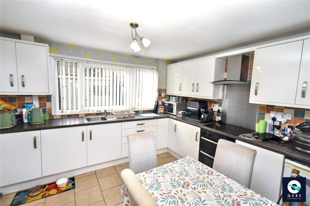 Wigan Road, Bolton, Lancashire, BL3 photo 2