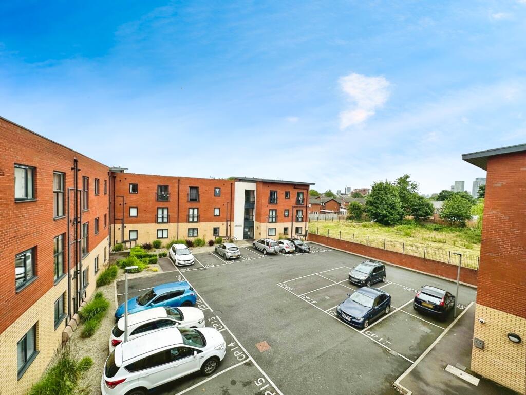 Property photo 8