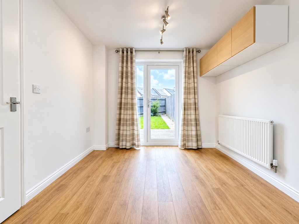 43 Olympic Way, Glenholt, Plymouth, PL6 7HA photo 4