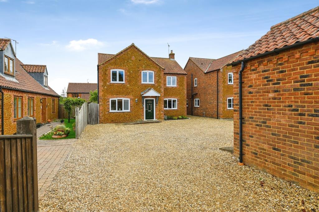 Main image of property: Hugh Ford Close, Heacham, King's Lynn