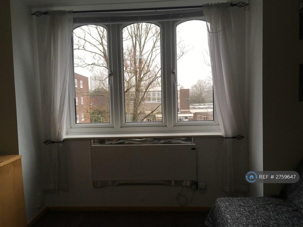 Main image of property: Warrington Road, Croydon, CR0