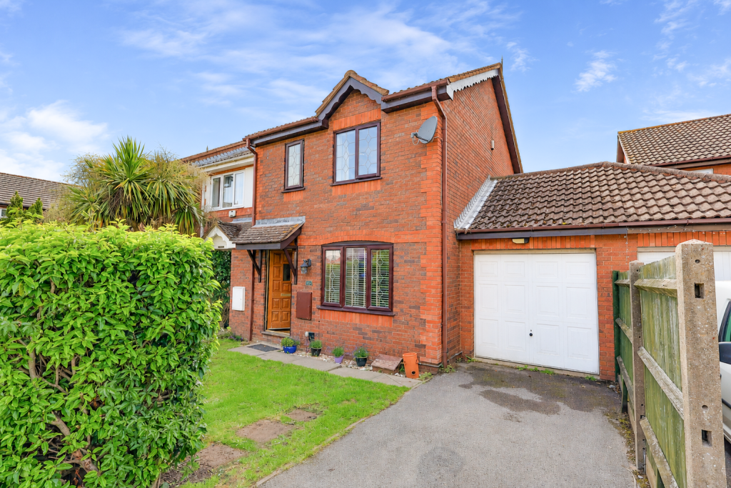 Main image of property: Taylor Close, Waterside Park