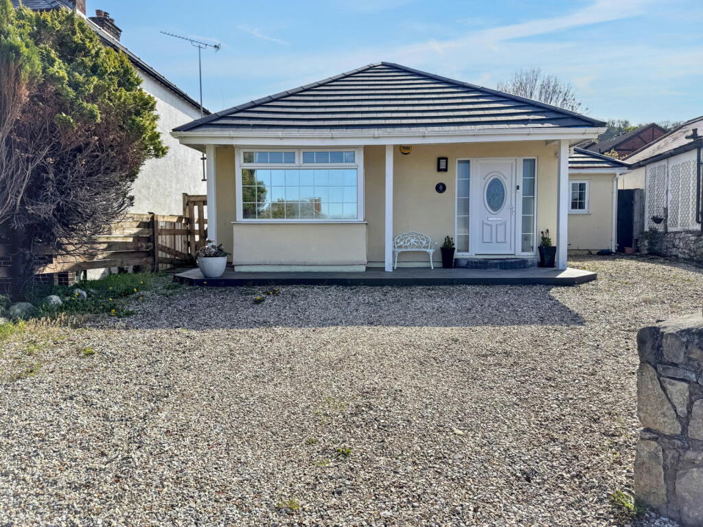Main image of property: Abergele Road, Llanddulas, Abergele, LL22 8EN