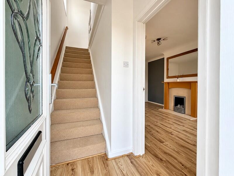 House in Cardiff, Llanharan - View 5