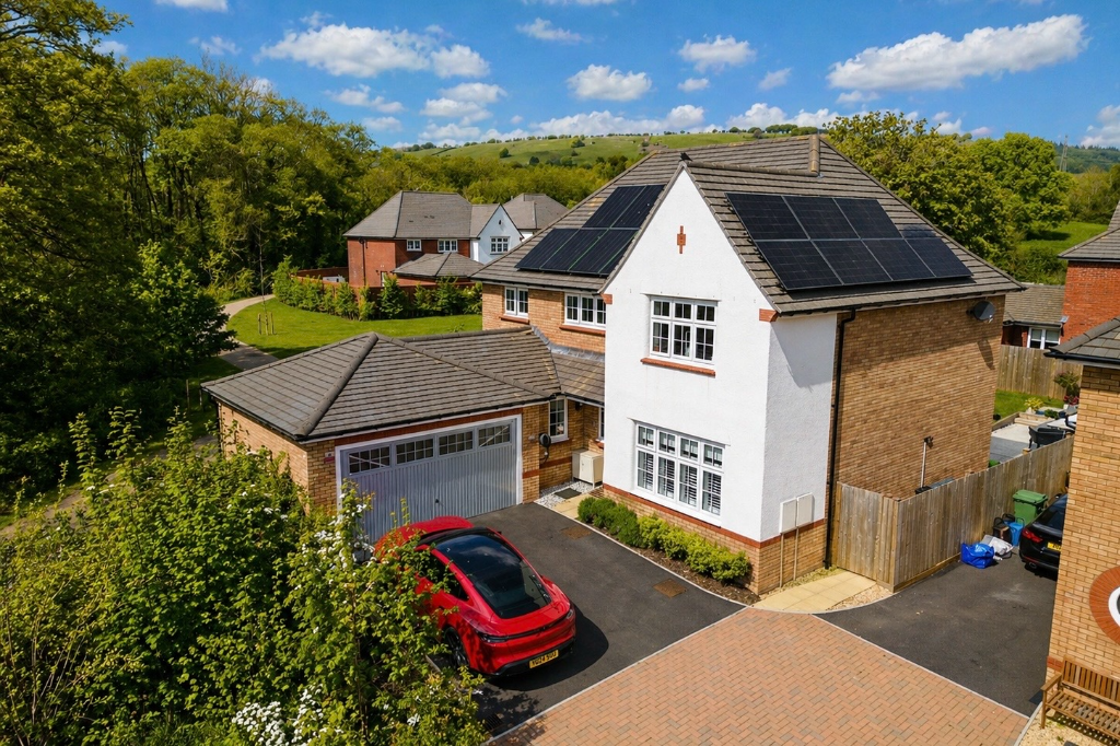 Main image of property: Llwyn Y Pia Road, Lisvane, Cardiff, CF14