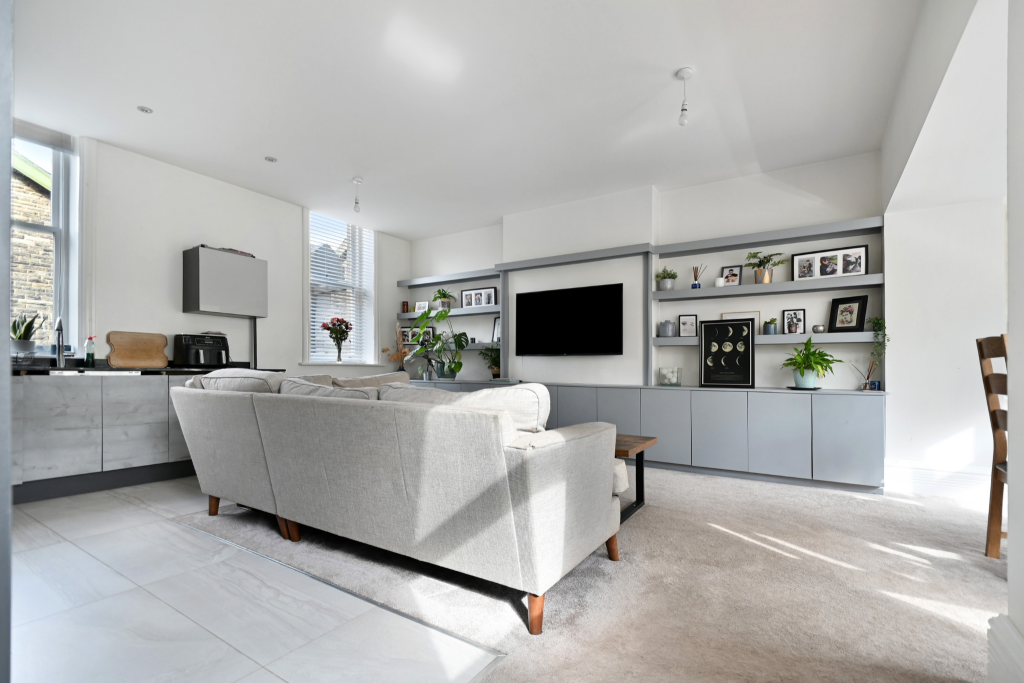 Apartment in Leeds - View 2