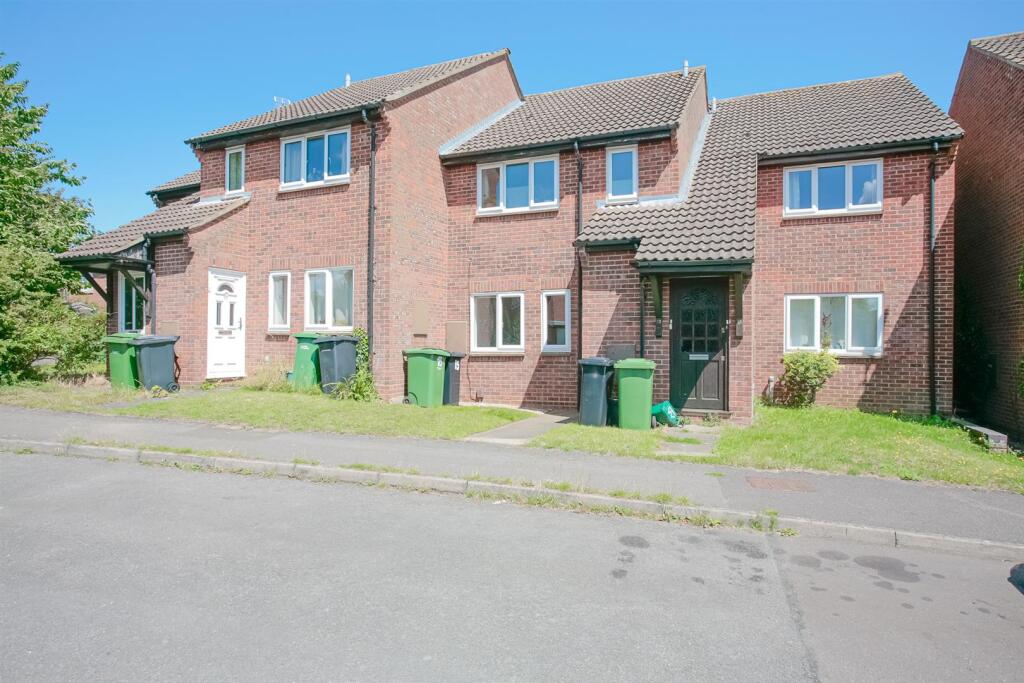Main image of property: READE AVENUE, ABINGDON