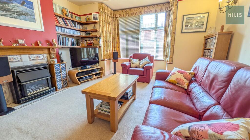 House in Worcester - View 3