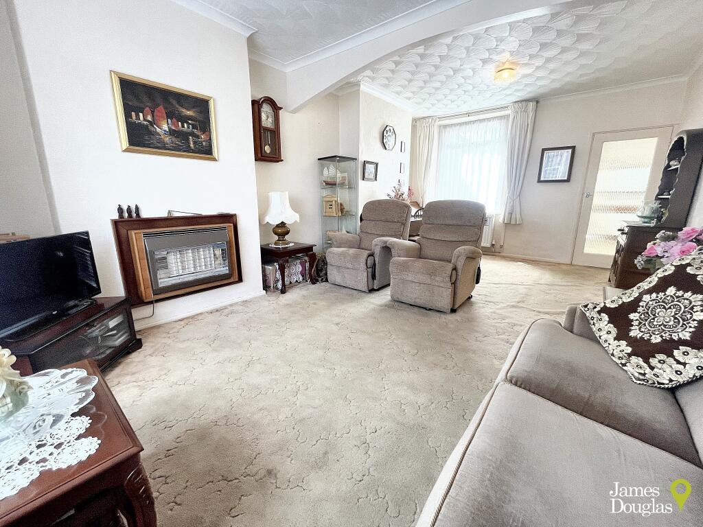 Rosser Street, Maesycoed, Pontypridd - More