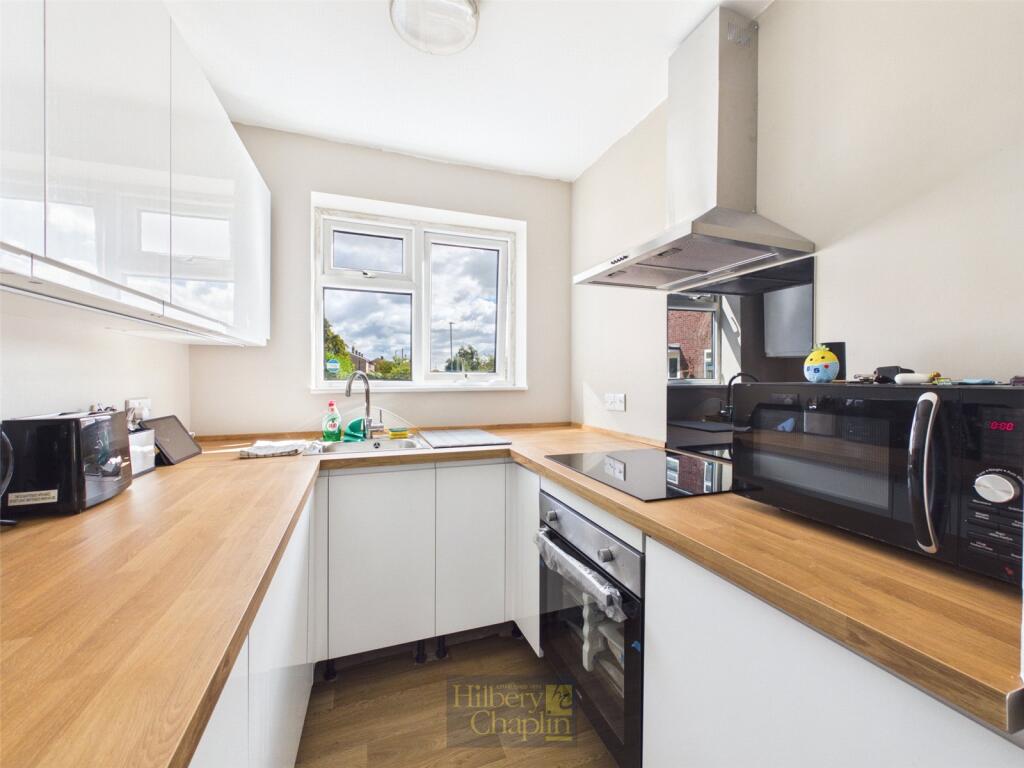 House in Basildon, Essex - More