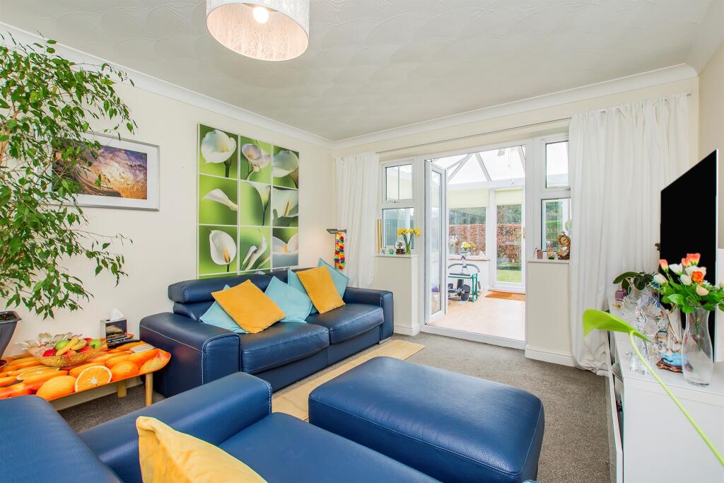 Mill Close, Wainfleet, Skegness photo 3