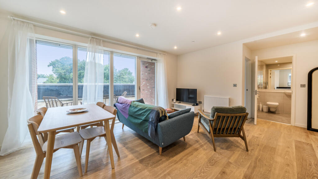 Apartment in London - View 2