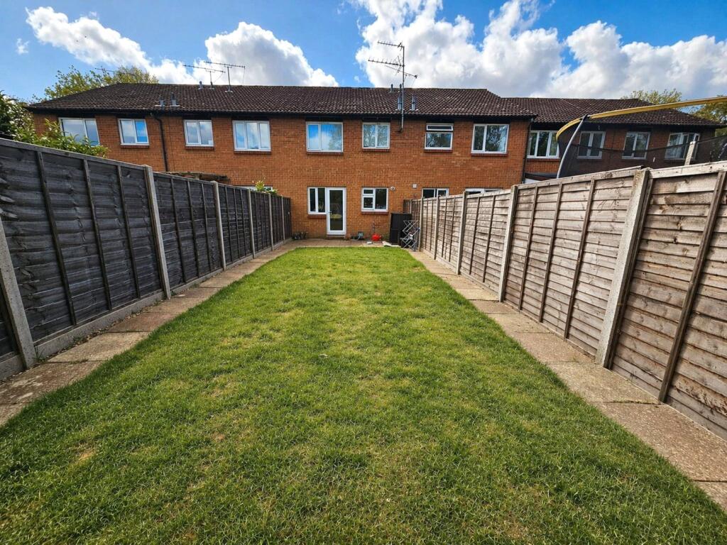 Main image of property: Venton Close, Goldsworth Park, Woking, Surrey, GU21