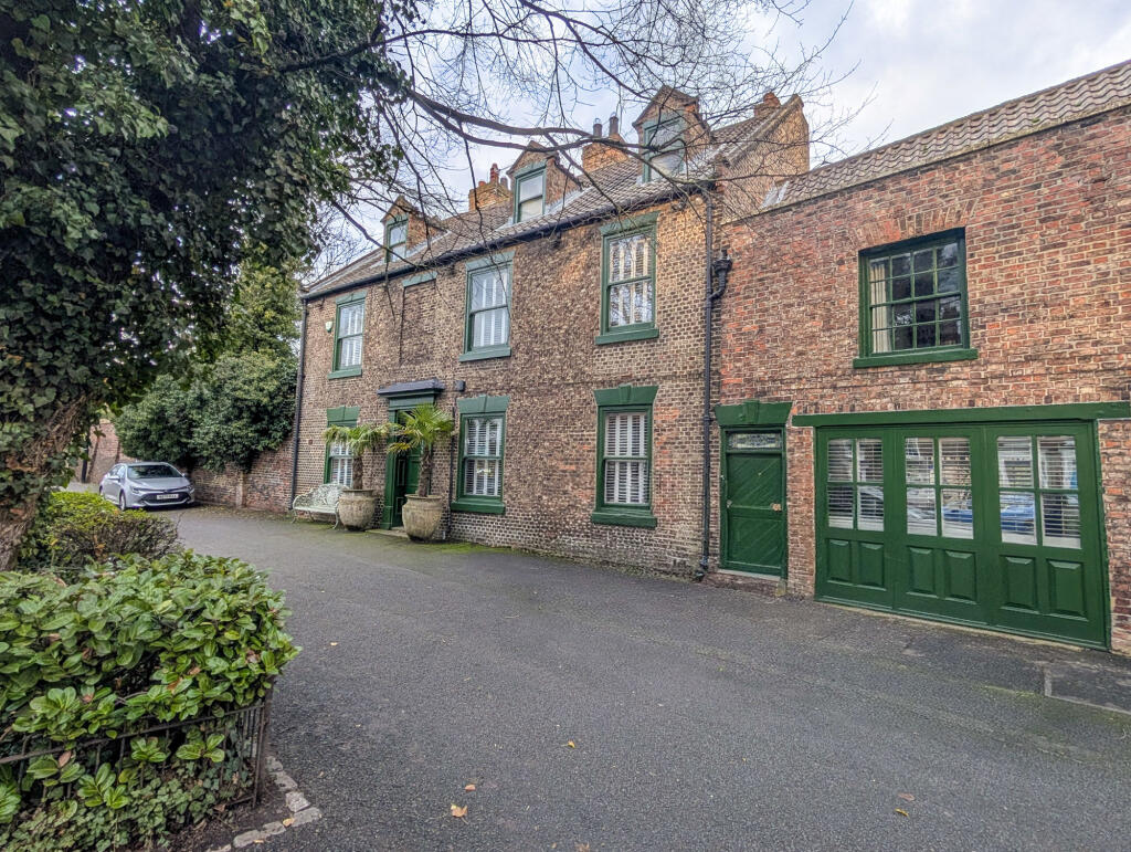 Main image of property: High Street, Norton, Stockton-on-Tees, Durham, TS20 1DS