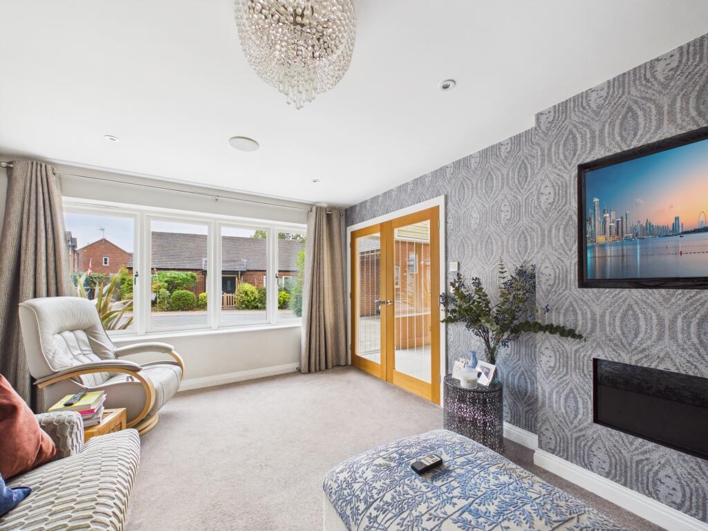 Clayfields Road, Repton photo 3