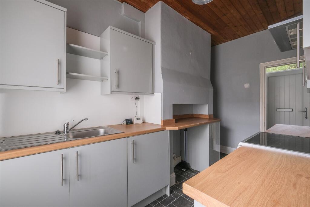 Additional image 5 of Clayton Lane, Clayton, Bradford