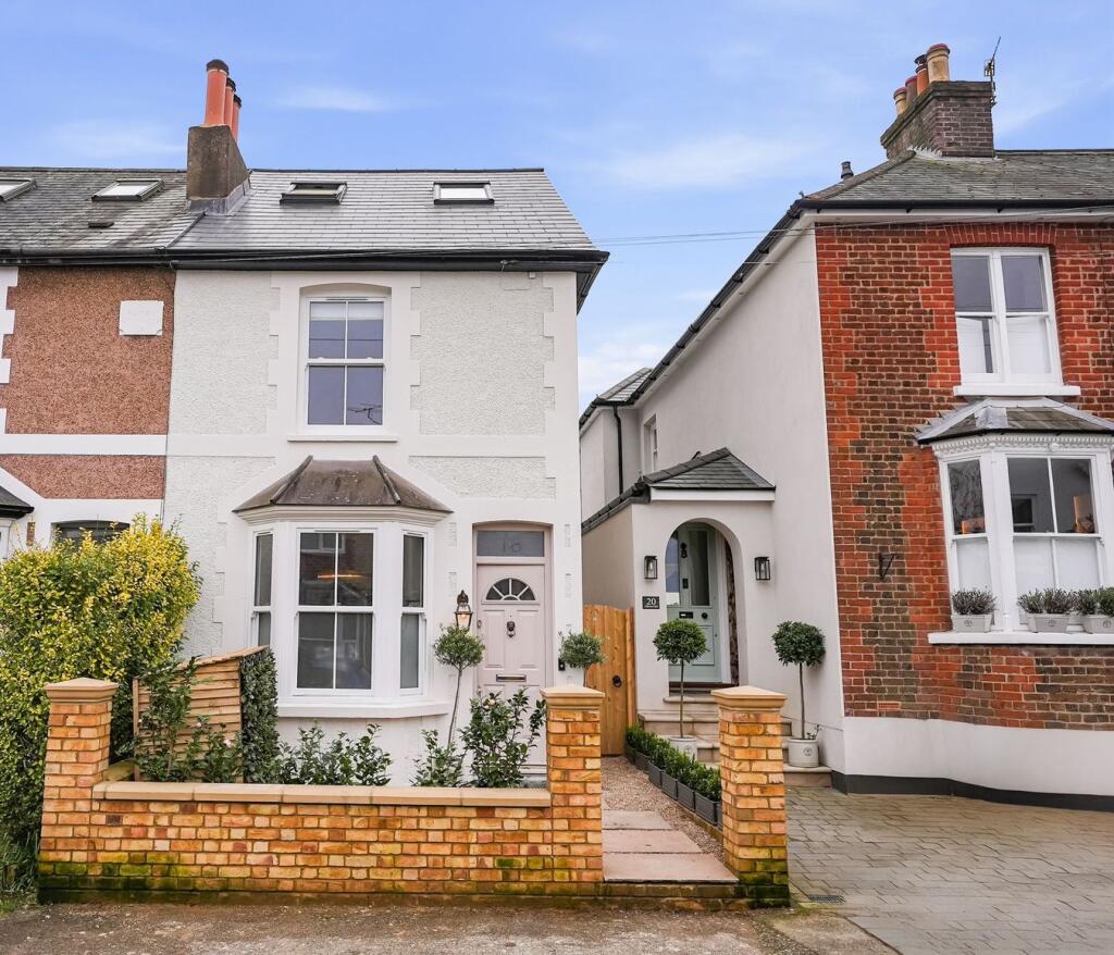 Main image of property: Glovers Road, Reigate, RH2
