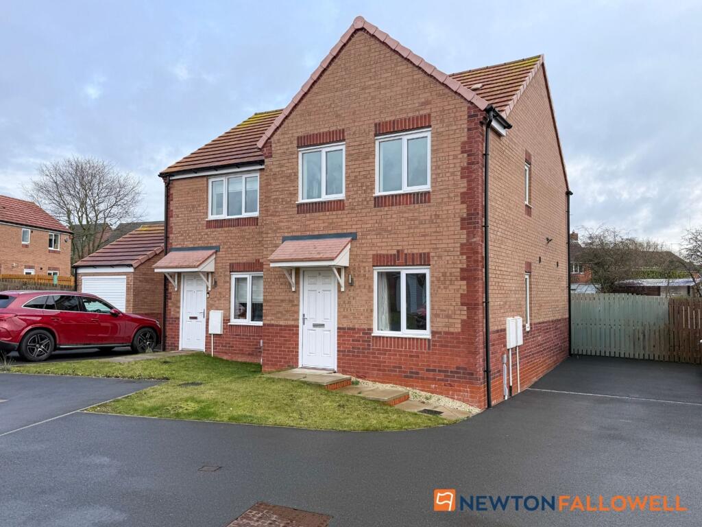 3-bed semi-detached on Sir Brian Way, Bilsthorpe, NG22, £195,000