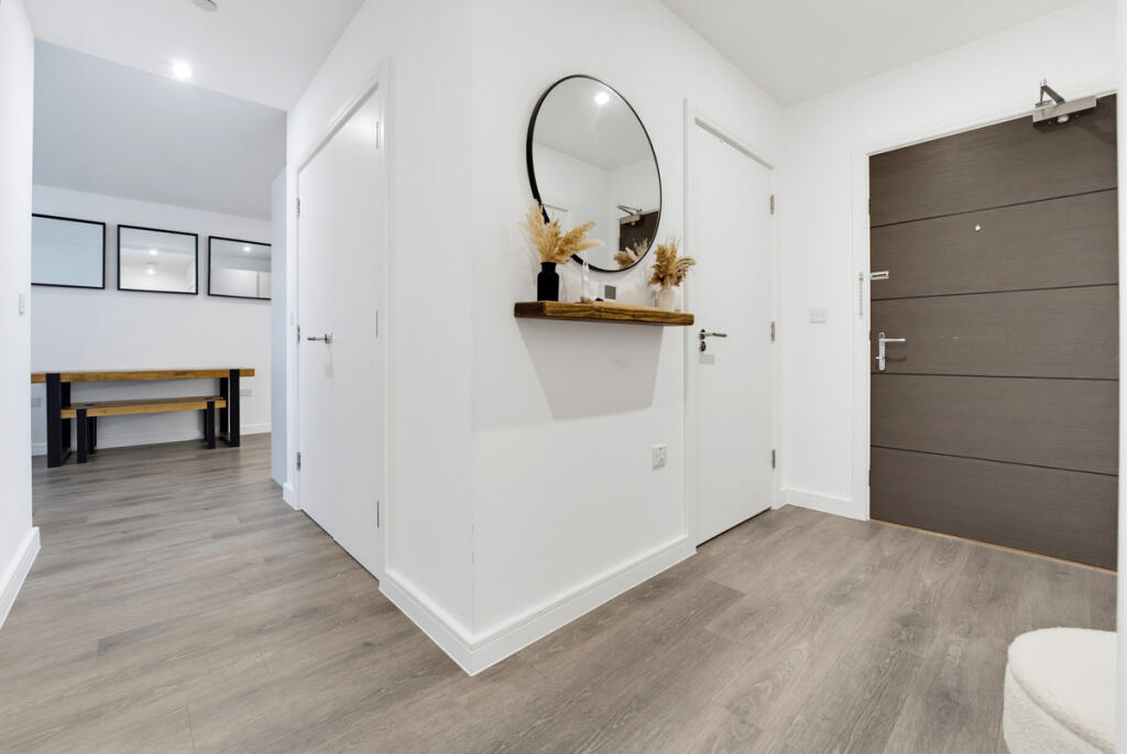 Apartment in London - More