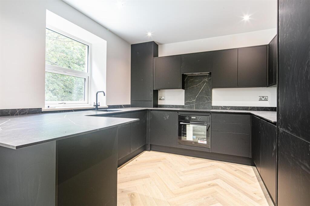 Apartment in Sheffield, Kenwood, Sharrow - View 4