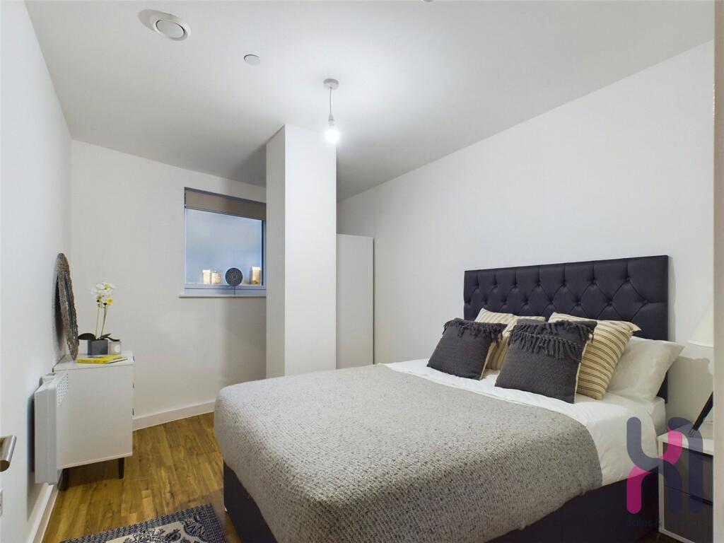 Apartment in Manchester - More
