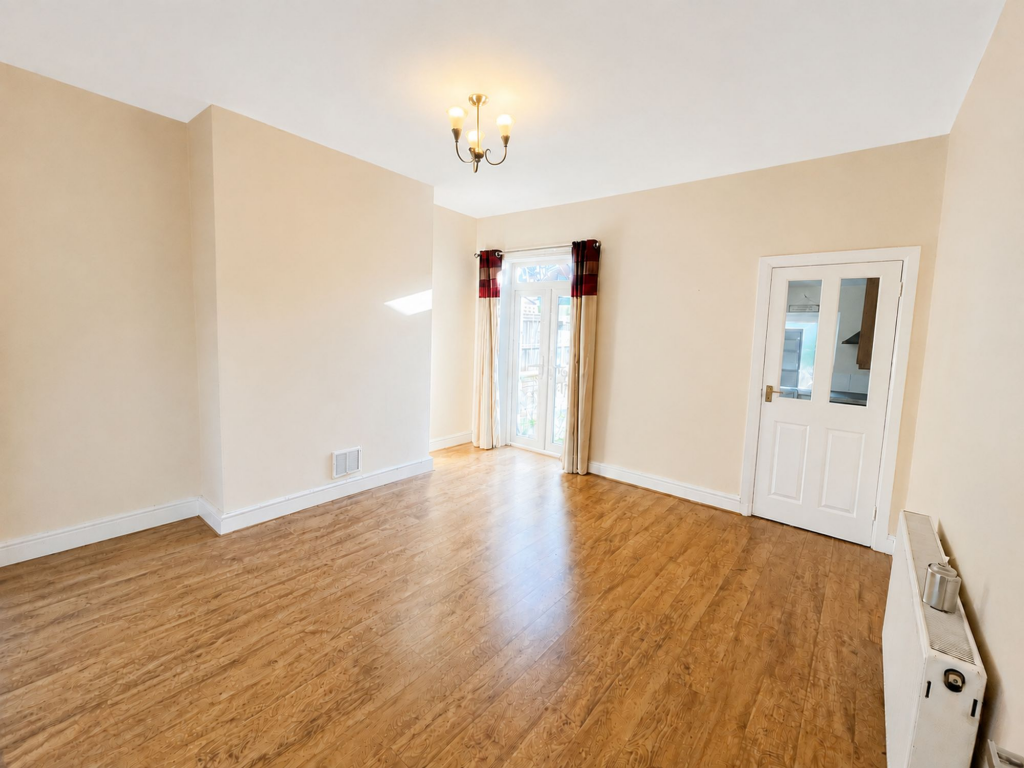 House in Stockport - View 4
