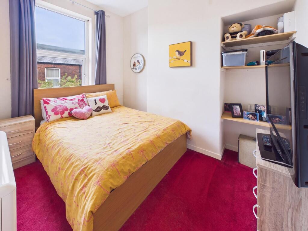 House in Preston - More