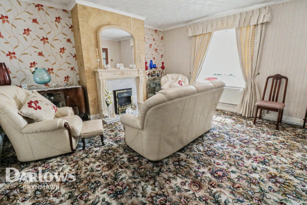 Warwick Road, Brynmawr photo 3